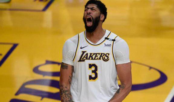 浓眉续约创历史最高均薪！湖人传奇五号位在此传承